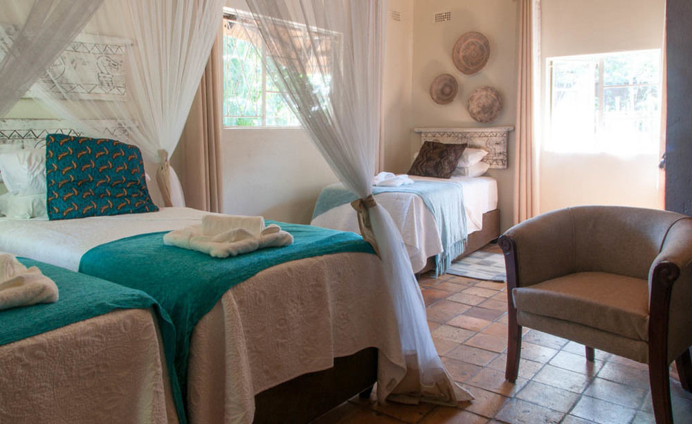 Bayete Guest Lodge Victoriawatervallen Buitenkant foto