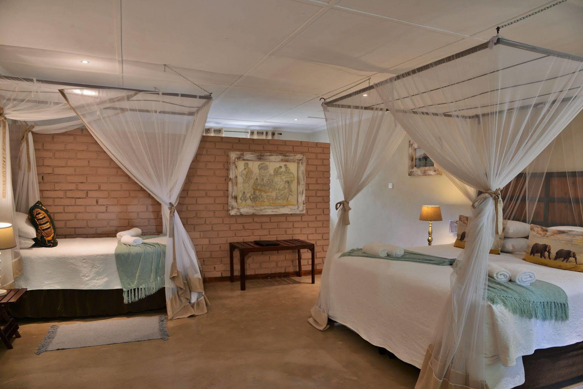 Bayete Guest Lodge Victoriawatervallen Buitenkant foto