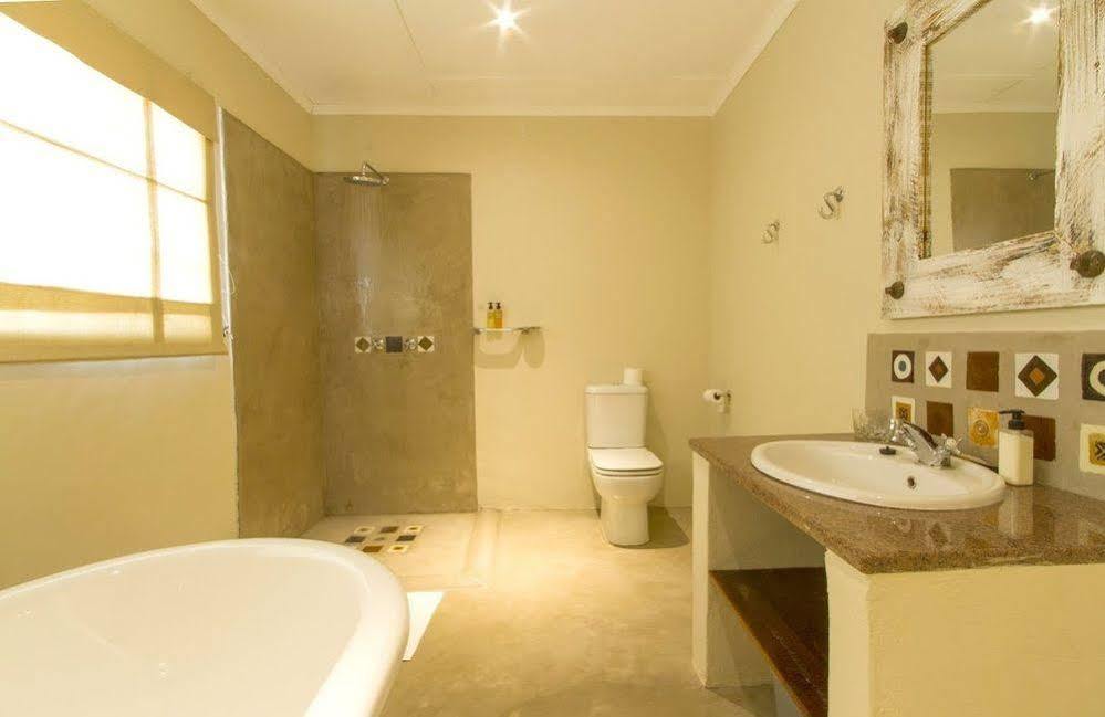 Bayete Guest Lodge Victoriawatervallen Buitenkant foto